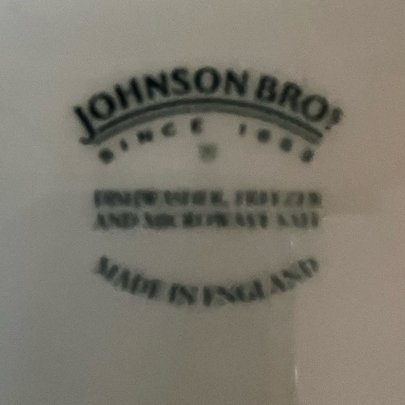 Johnson Brothers Summer Chintz Serving Platter-Made in England - Picture 3 of 3